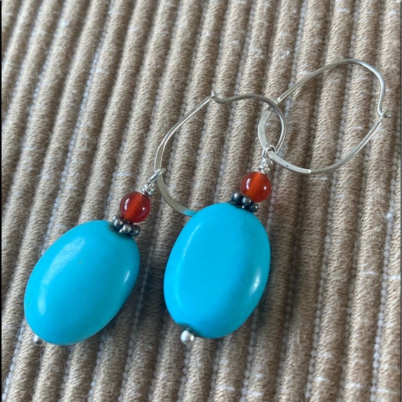 Howlite & Carnelian Earrings Oval Sterling Silver Hoops - Picture 1 of 2